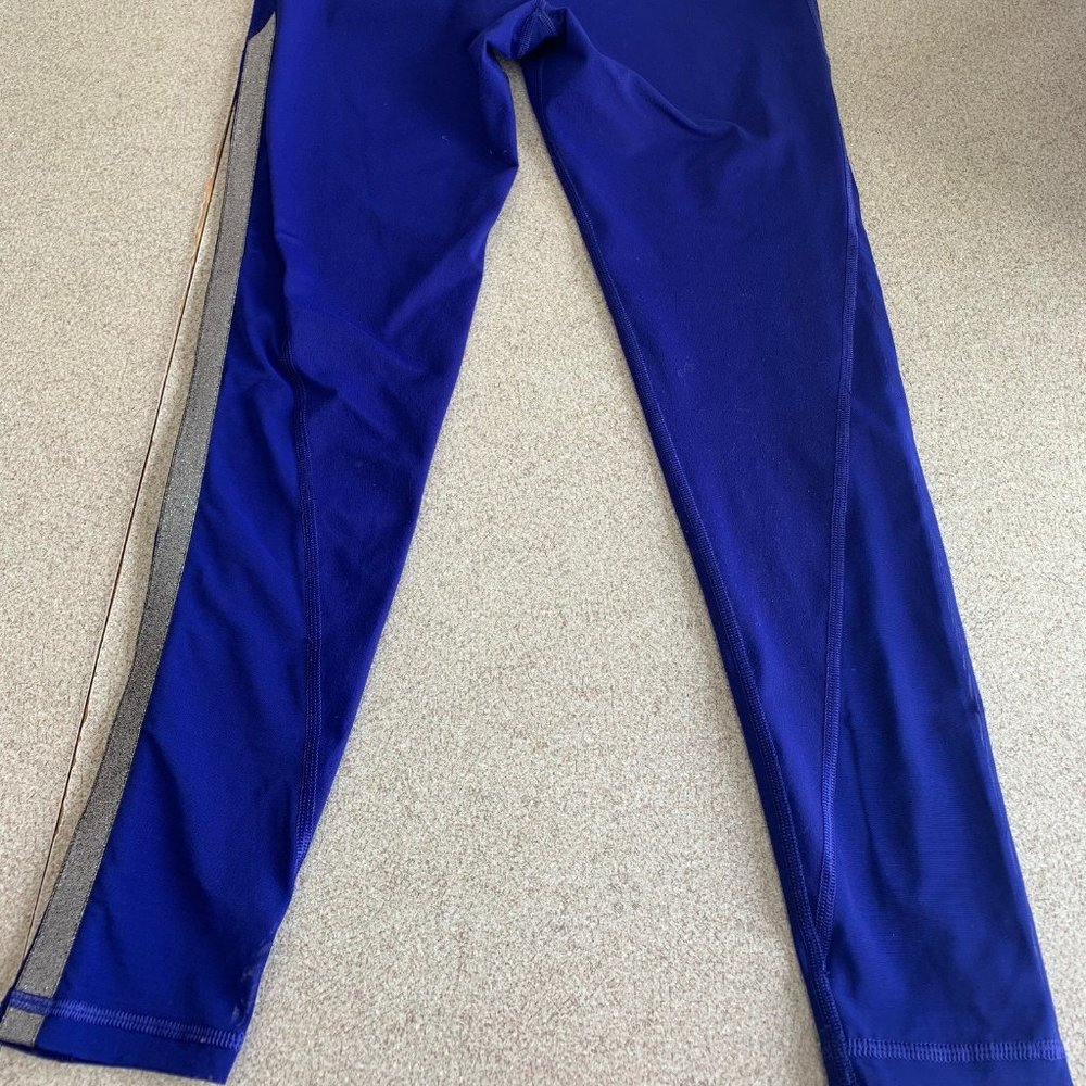VICTORIA'S SECRET Knock out Blue and Silver Workout Tights - Picture 5 of 7